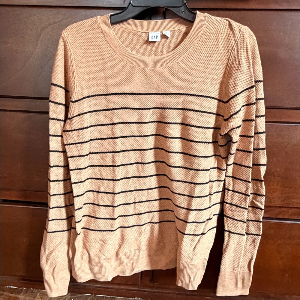 GAP Camel Knit Sweater
